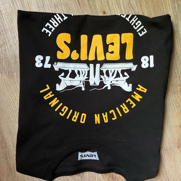 Levies shirt - Picture 2 of 3